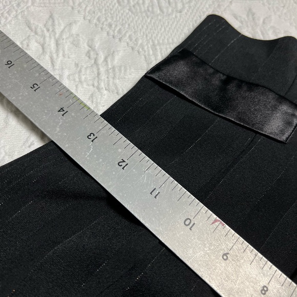 Tuxedo Black Strapless Corset Top - Picture 10 of 10